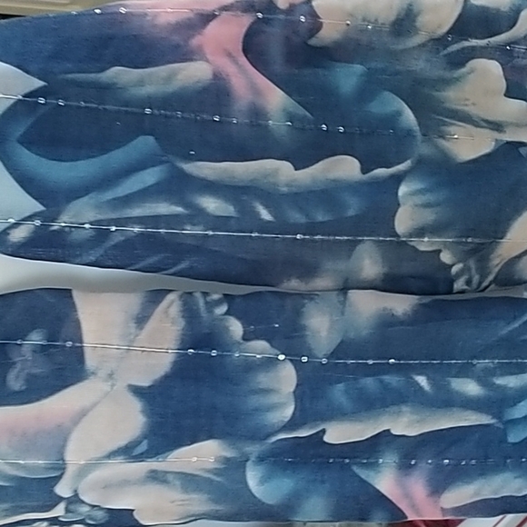 Scarf Wall Medium Blue with Crystals - Picture 3 of 9